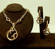 14k YG Necklace & Earrings