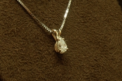 14k WG Pear 0.59 Sol.