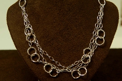 14k WG Fashion Circle Necklace