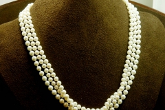 14k YG Clasp 3 Strand Pearls 18"