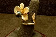 14k YG Black Pearl & Dia. Ring Galatea